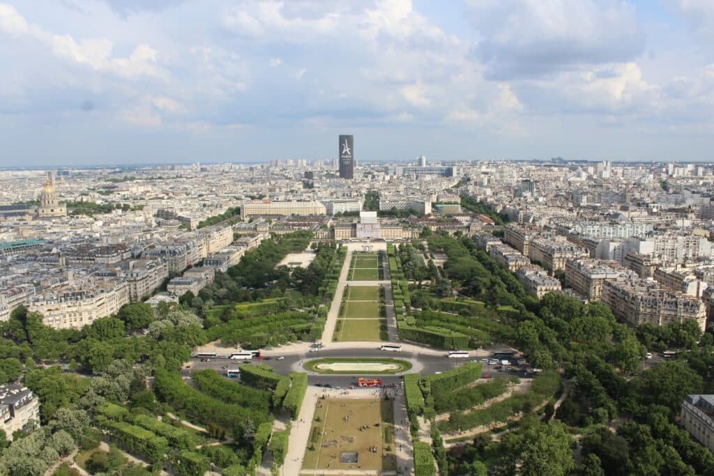 champs elysées