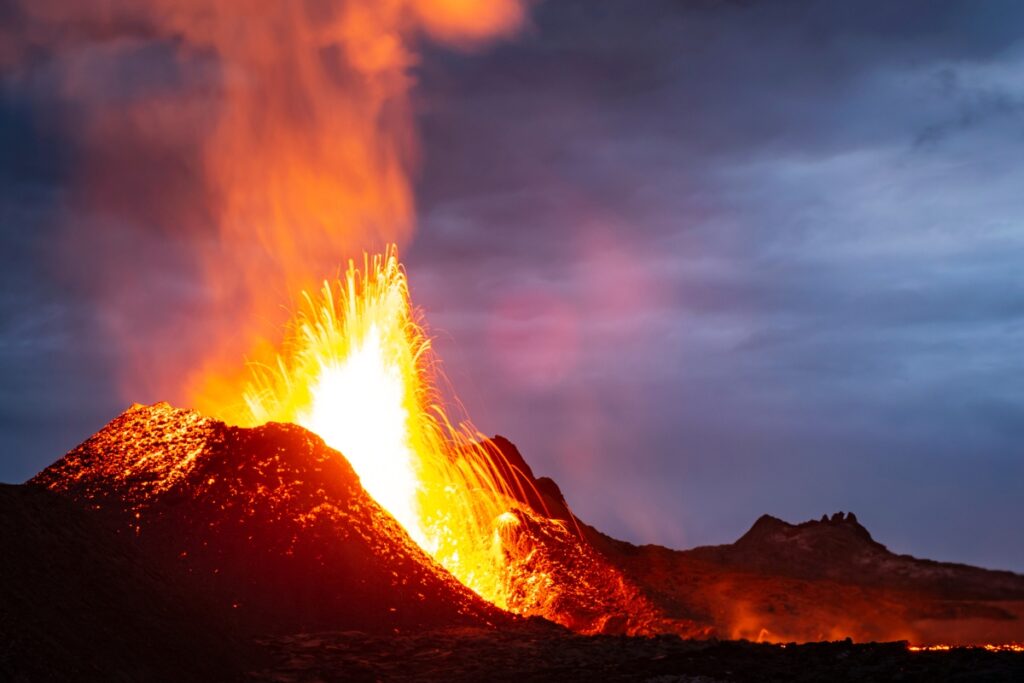 éruption volcan